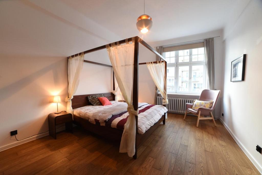 Designer Apartment 110M2 With King Size Beds & Equipped Kitchen Cracovia Esterno foto